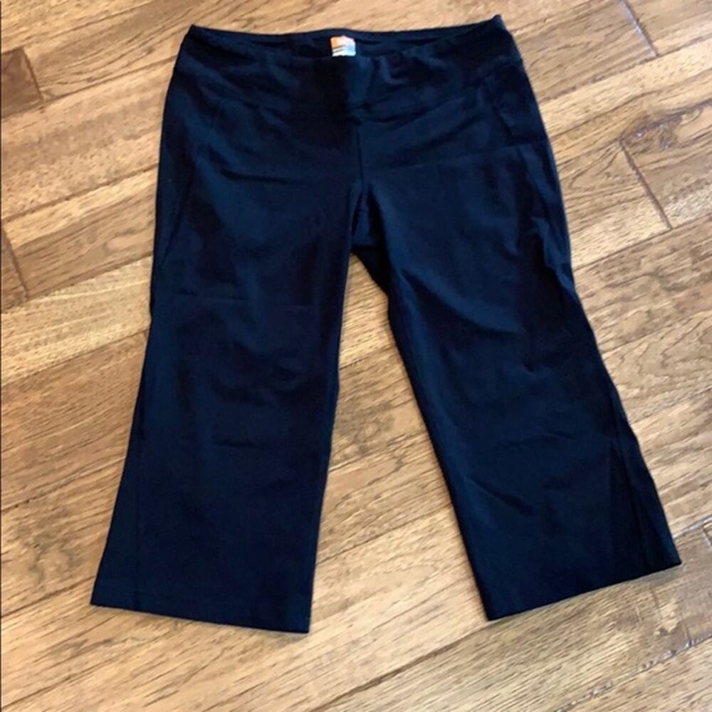 Lucy Powermax Flare Leg Capri Leggings Black Large